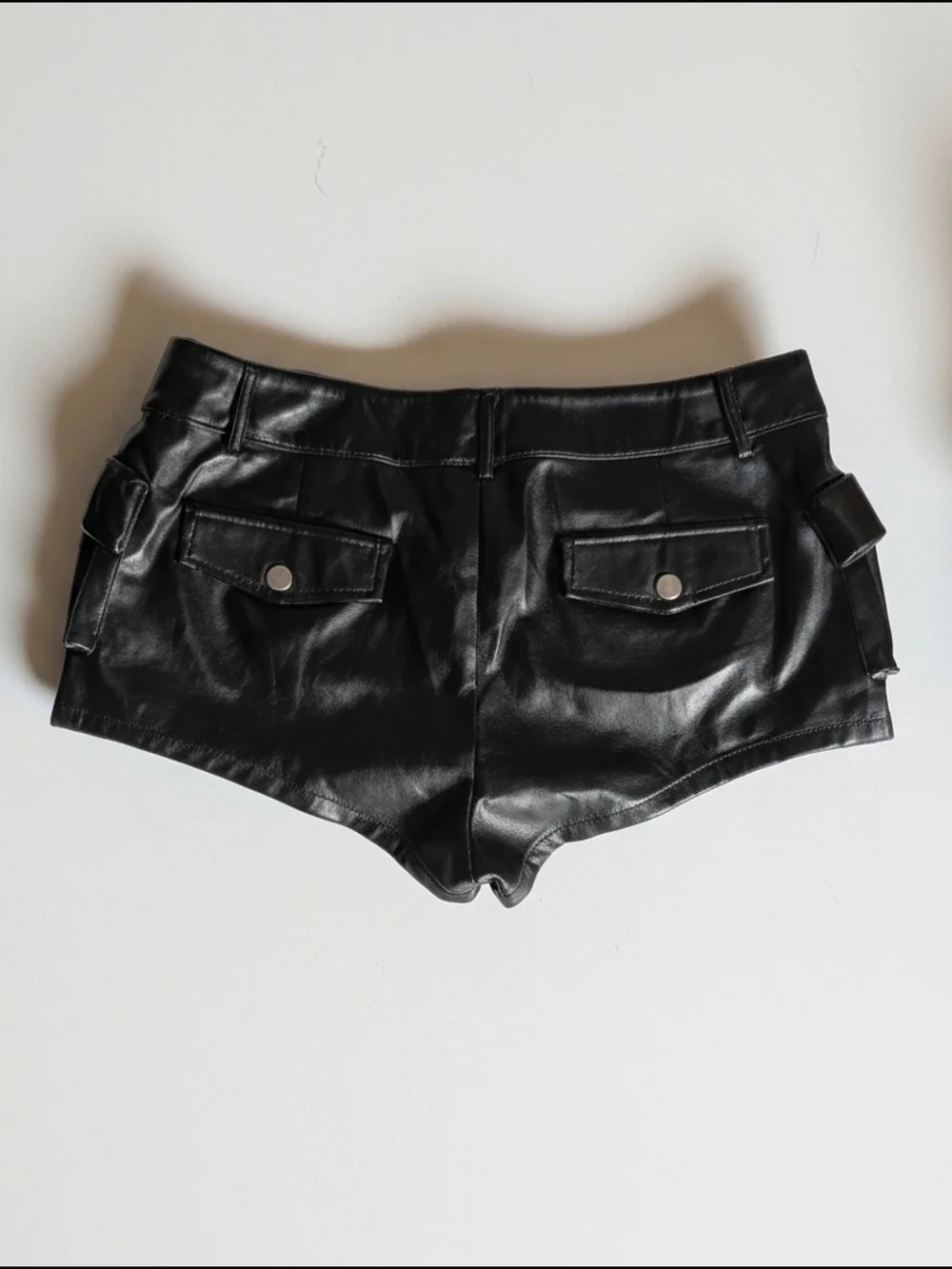 Fashion Nova Black Faux Leather Cargo Mini Shorts - Picture 4 of 6